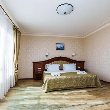 Aqua View Boutique Hotel