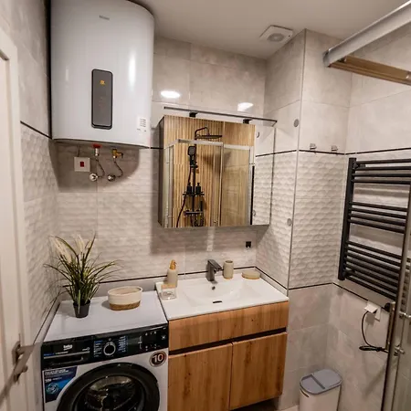 Aqua View Boutique 4* Zlate písky