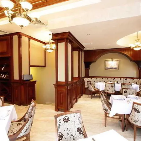 Aqua View Boutique 4* Zlate písky