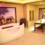 Aqua View Boutique Golden Sands