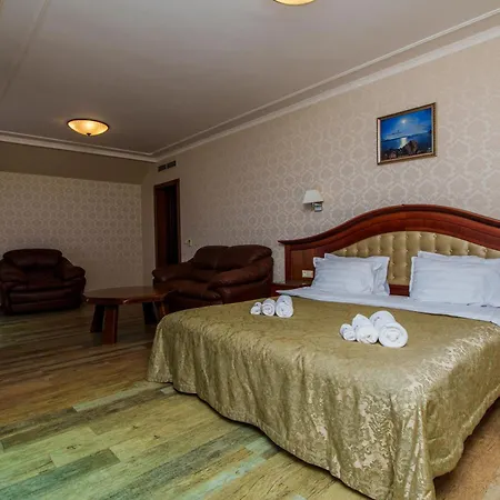 Aqua View Boutique Готель Золоті Піски