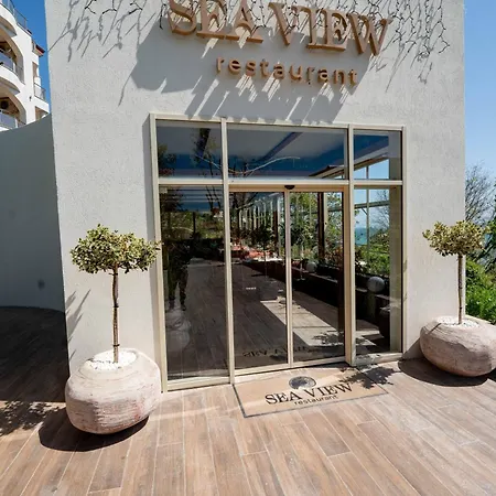 Готель Aqua View Boutique 4*