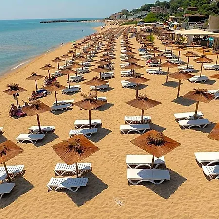 Hotel Aqua View Boutique 4*