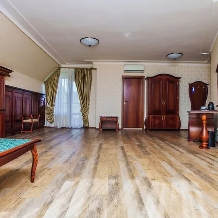Хотел Aqua View Boutique 4*