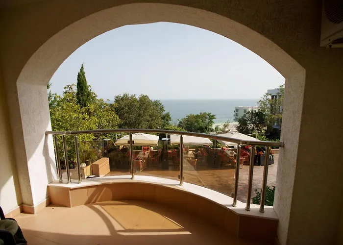 Aqua View Boutique 4* Golden Sands