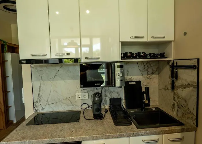 Aqua View Boutique Golden Sands