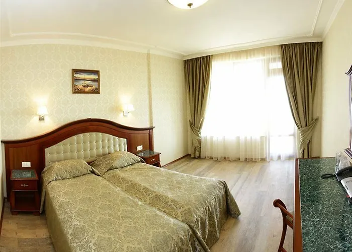 Aqua View Boutique 4*